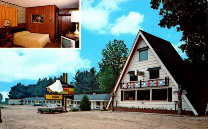 Travelers Motel & Tee Pee Restaurant (Tee Pee Motel) - Vintage Postcard